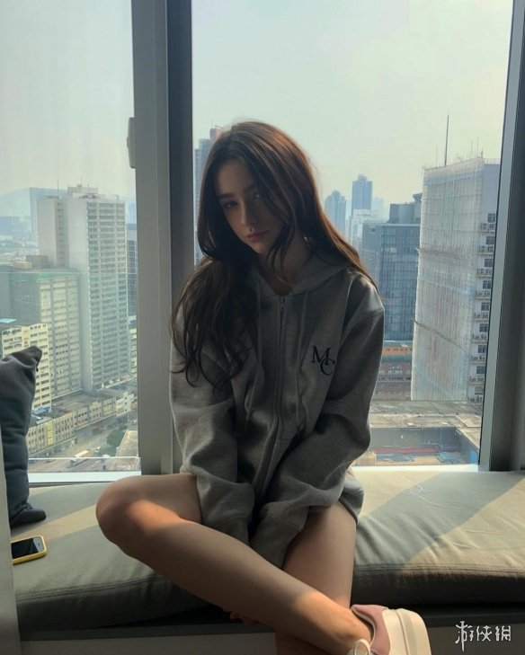 ˼侫飡˹崿ŮDasha Taran