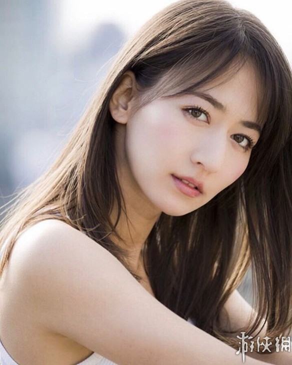 日本第一美臀宫河麻耶 东方脸庞欧美身材完美结合