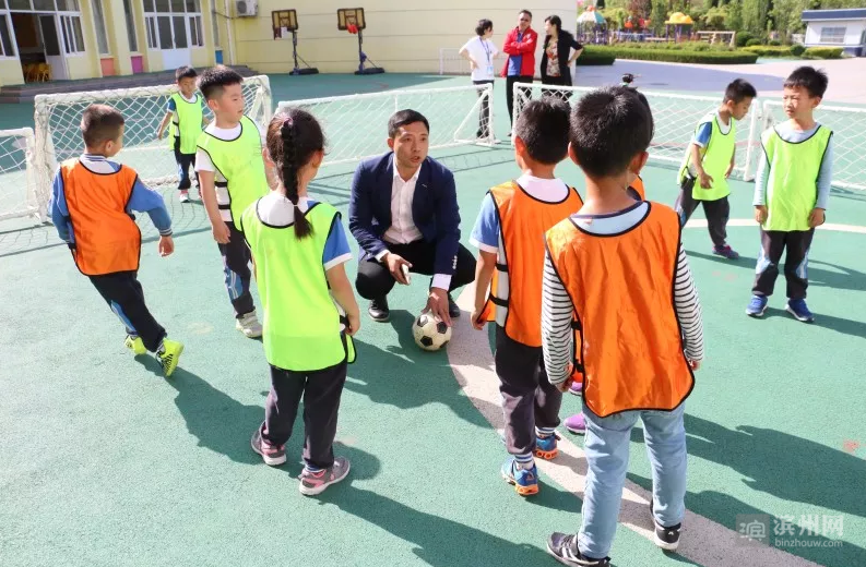 中国足协青少部高级主管郭潇到育英学园指导幼