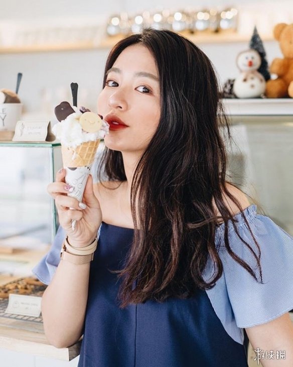 笑容甜美治愈融化你的心!越南氧气萌妹Man Tien美照