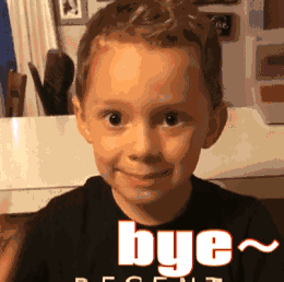 火遍全球的假笑男孩真的来中国了!在故宫穿古装尬笑,收藏吧