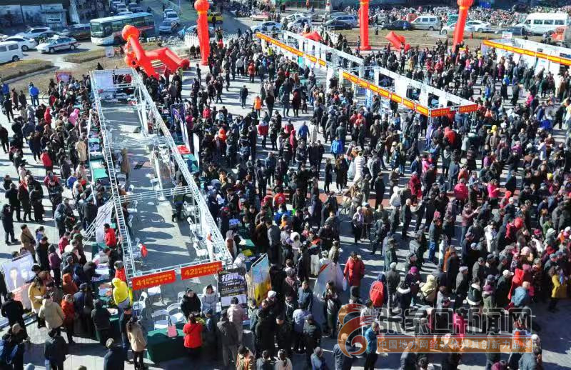 �ӱ������������硱�͸���ְæ