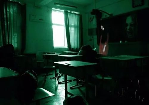 为什么所有学校都有鬼?