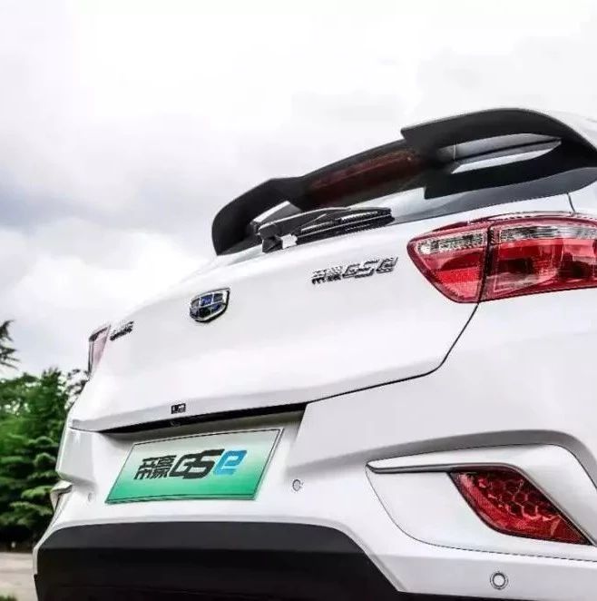 触电未来，吉利帝豪GSe 科技跨界