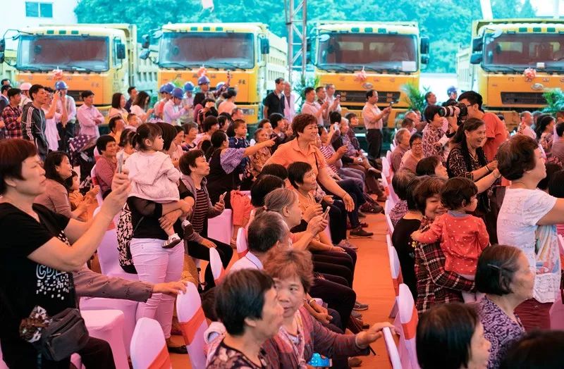 安置房分几套按人口_95519按几是人工服务(2)