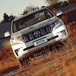 “30-50万中大型SUV“有新的文章更新，请注意查收