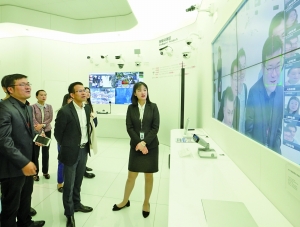 大华老总_大华1935图片