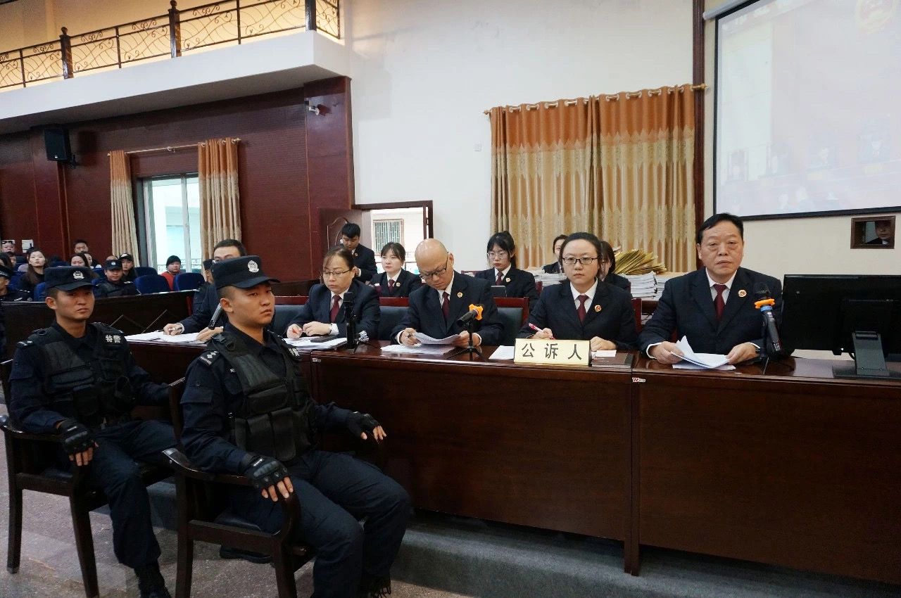 申博138手机客户端登录-关税战让加州港口陷入混乱:把供应链运营搞得一团糟