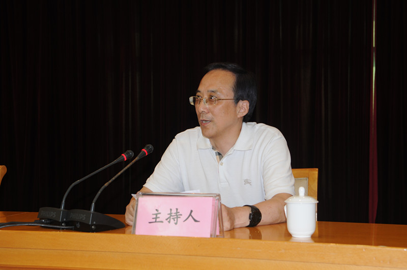 省经信委围绕人工智能技术发展及应用举办党员