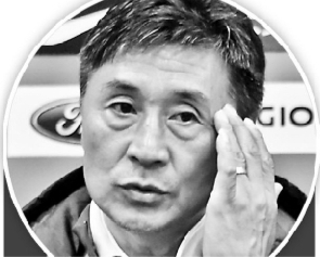 女足主帅走马灯如今轮到贾秀全|男足|布鲁诺|女