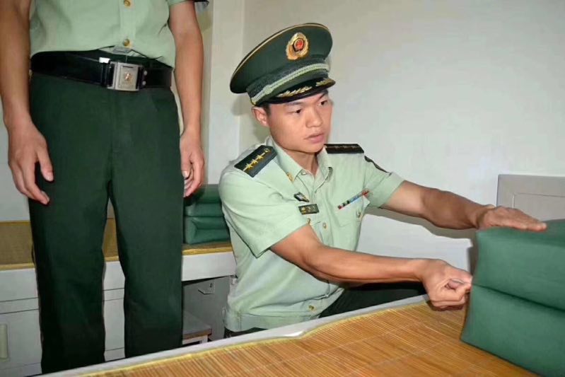 战友眼中的烈士蒋飞飞这盏灯一直亮着我们之前忽略了