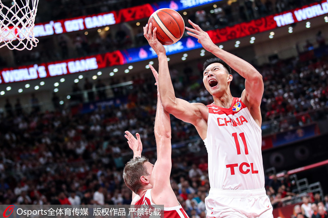 中国男篮加时赛76-79遗憾不敌波兰但打出血性 中国男篮加时赛76-79遗憾不敌波兰但打出血性