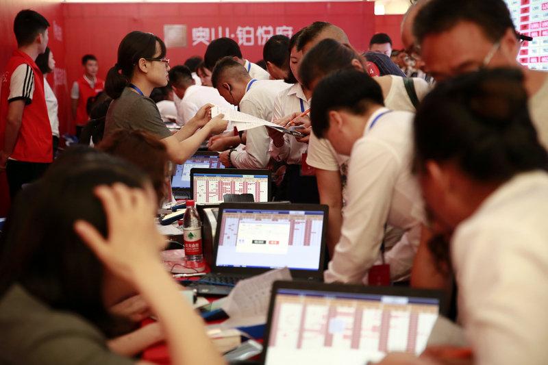 恩施人口排名_恩施大峡谷图片(3)