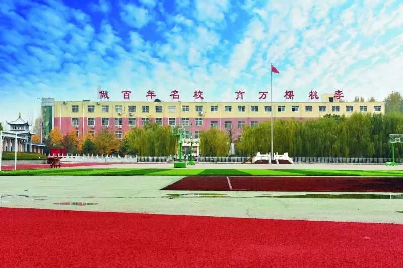 太牛了!周口中考成绩刚公布,这所学校就已被众