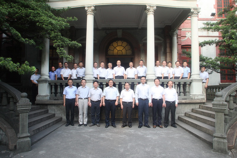 上海交通大学与中国核工业集团有限公司签署深