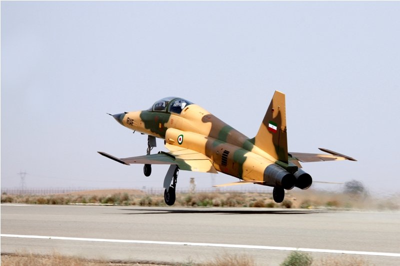 伊朗新型国产战斗机Kowsar