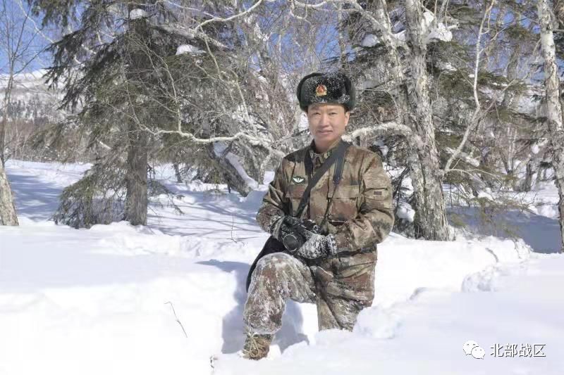 以笔作枪，写尽军旅，最美“兵记者”一直在路上！