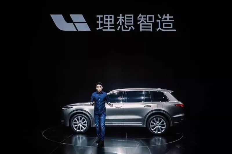 2018车坛神物转折点!网友:狗血肥皂剧邑不见此雕刻么编的