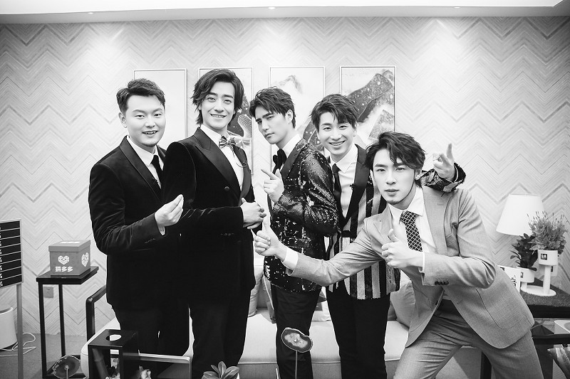 声入人心男团歌手踢馆成功