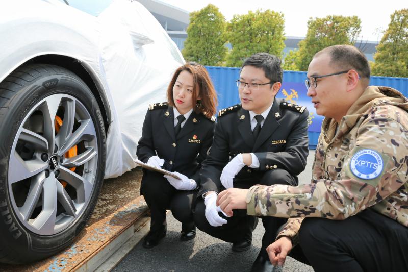 揭秘上海车展中的走穴车、保密车,还有展后不想走的,海关能拿它们怎么办?
