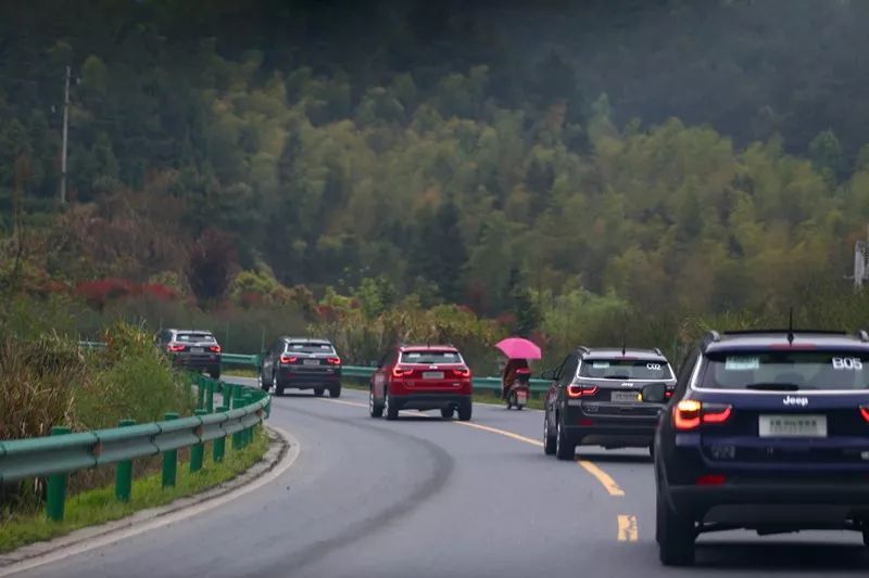没有“小三”的烦恼就是舒坦 试驾Jeep新指南者1.3T