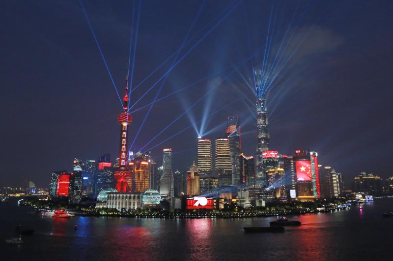 灯光秀视频完整版高清 11a3-ifffquq5142910.jpg