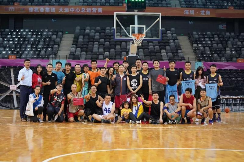 深圳男篮为 cba 新赛季冲刺备战,领航者媒体篮球赛圆满落幕