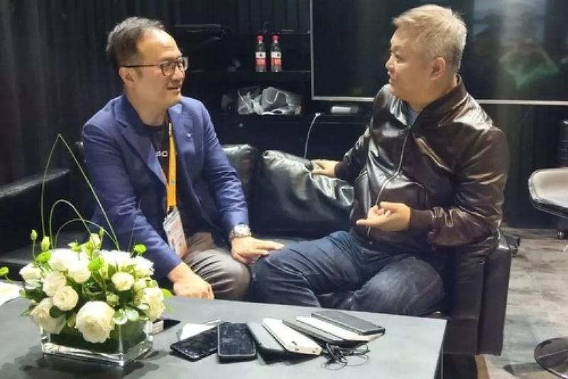 我为进博狂 | “开幕3天，我买了3部手机”