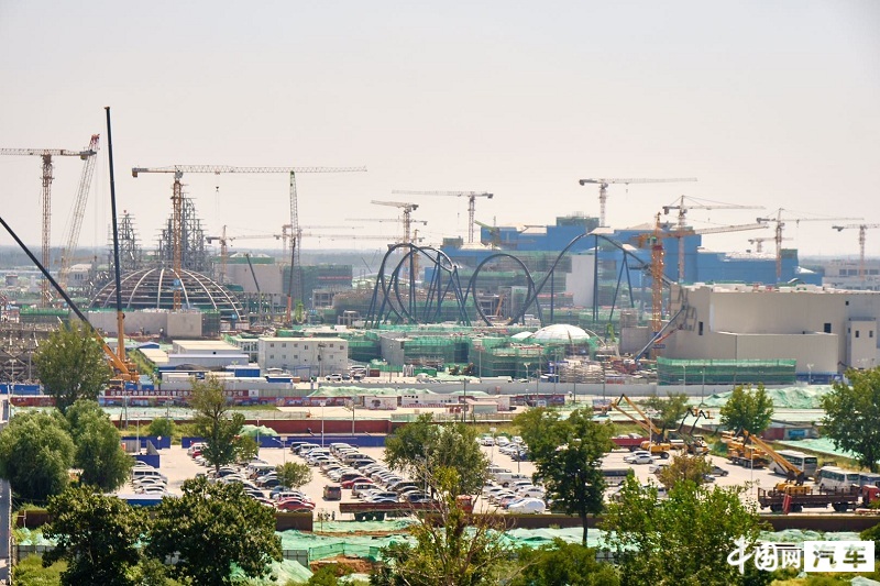 环球主题公园充电站正式开工 今年11月建成