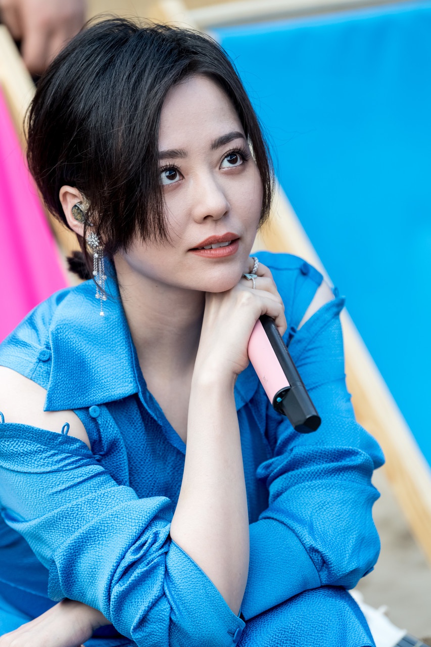 女歌手排行榜_女歌手排行榜100名(2)