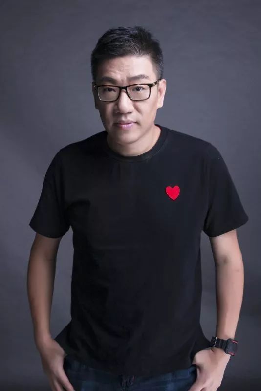 纠结……|主播|一路飞扬|十佳_新浪新闻