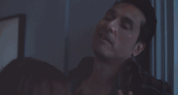 因为这个世界里,不脱腿毛,胸毛,腋毛,不刮胡子的男人是绝对没有市场