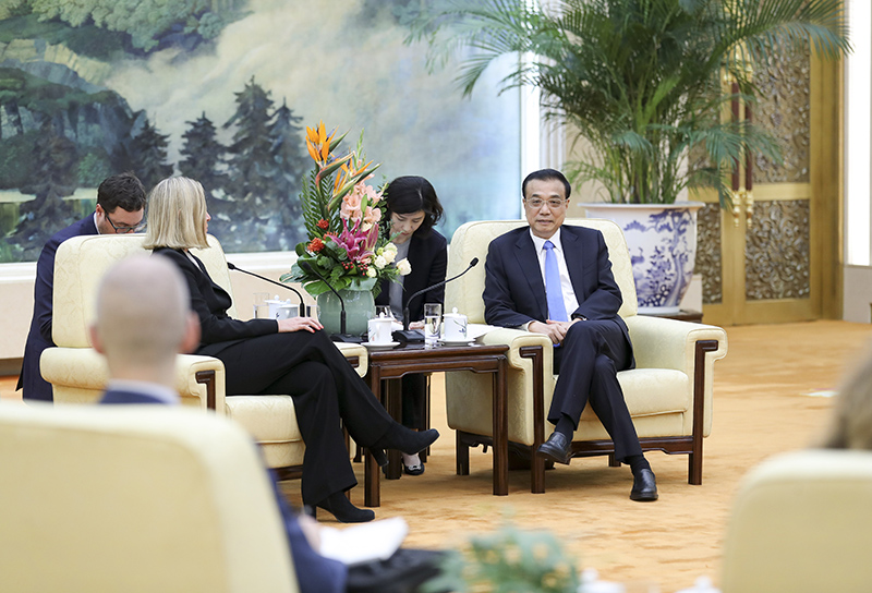 正大国际博彩-宁王女友事件几经反转,双方都脚踏两只船?网友:贵圈真乱