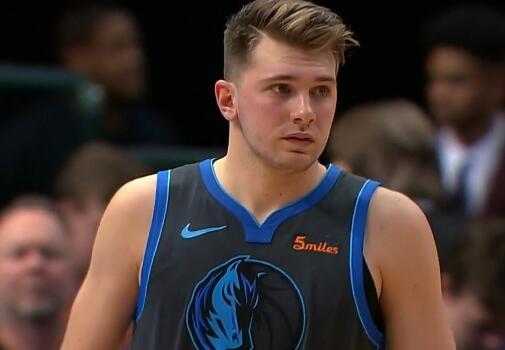 国家德比,德拉季奇贡献三双教育东契奇