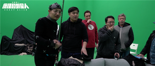 《疯狂的外星人》曝特效特辑