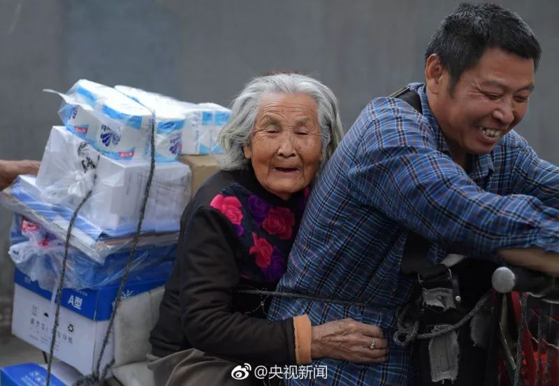 背娘---山东老年大学原副校长刘俊奇的真情文章