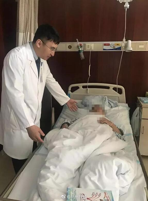 杭州女子喉咙长出韭菜,5年割了4次仍不断生