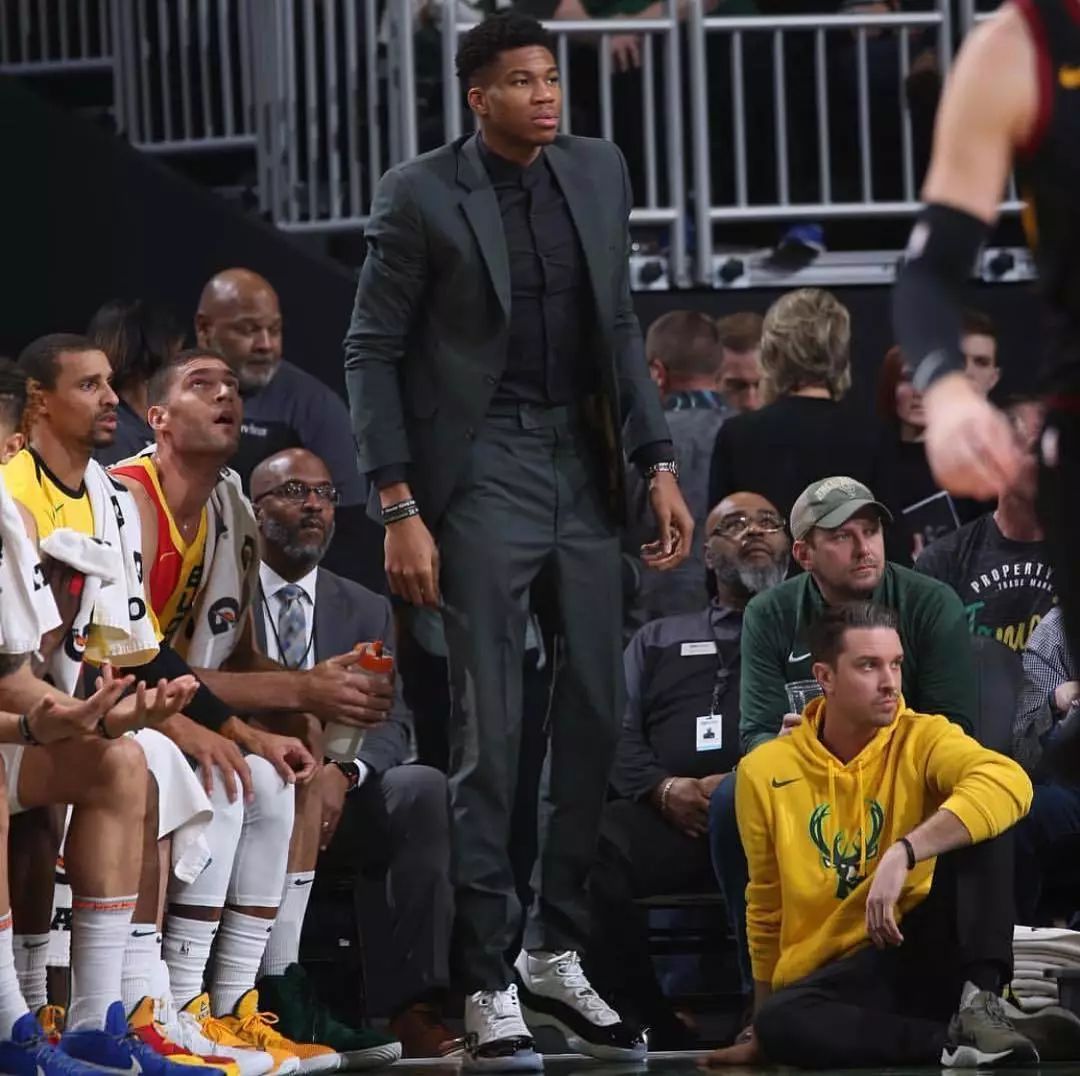 lebron soldier 12 beige