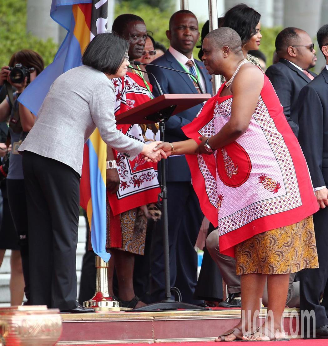 台在非洲唯一“友邦”正试图与大陆建交?中方回应