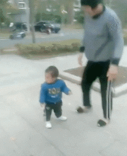 确定过眼神，他是要怼我的人