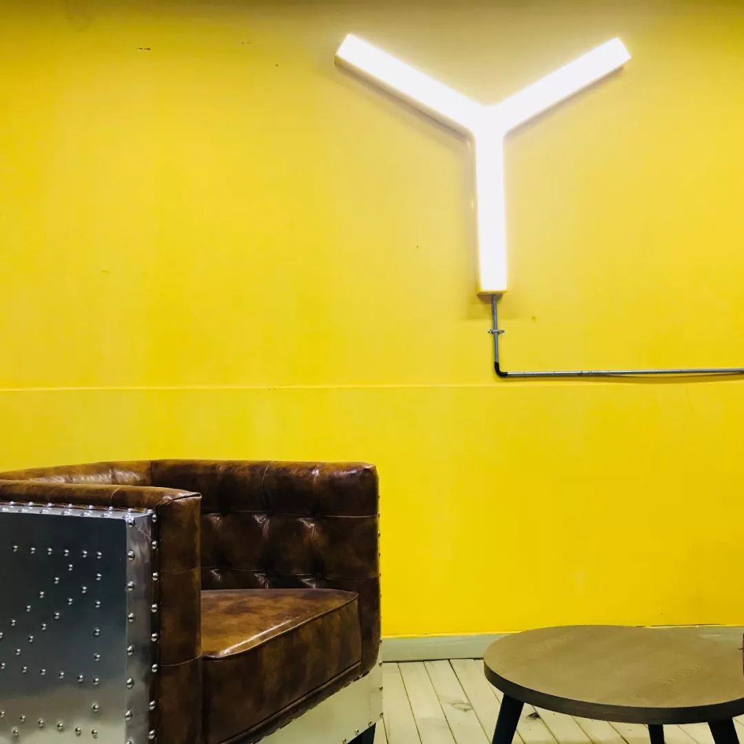 郑爽胡彦斌简直就是一段孽缘!虎扑评价吴亦凡