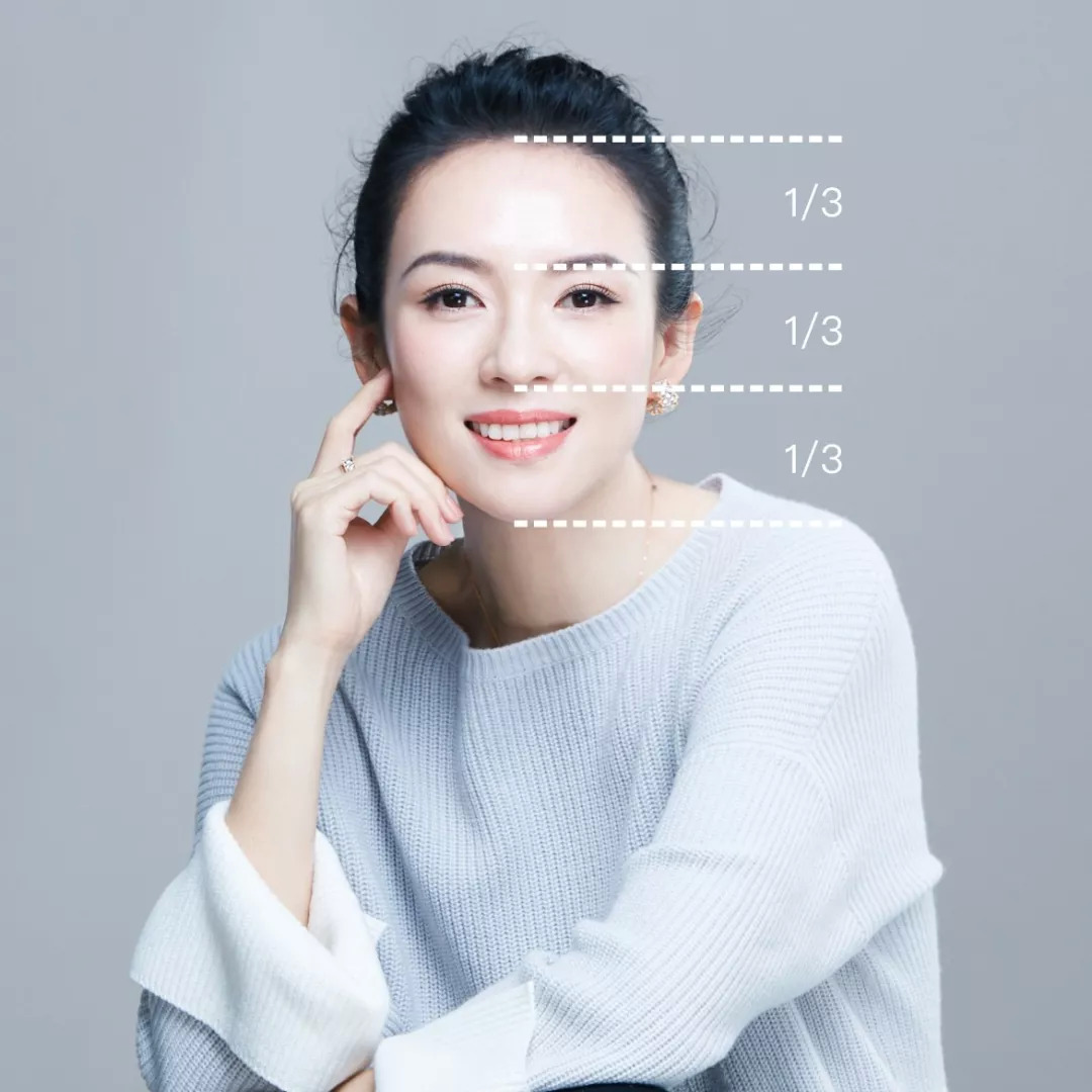 子怡的发际线形状比较规整,扎大光明也没再怕的,留刘海也同样好看.