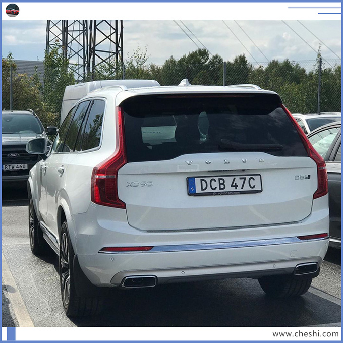 沃尔沃新XC90实拍，内饰比宝马X5还豪华，有人攥了挡把半小时