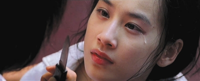 黄圣依：有些经历和挣扎，是人生不可避免的