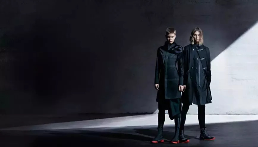 【潮牌】还穿那么lou?这些在大阪街头大、小