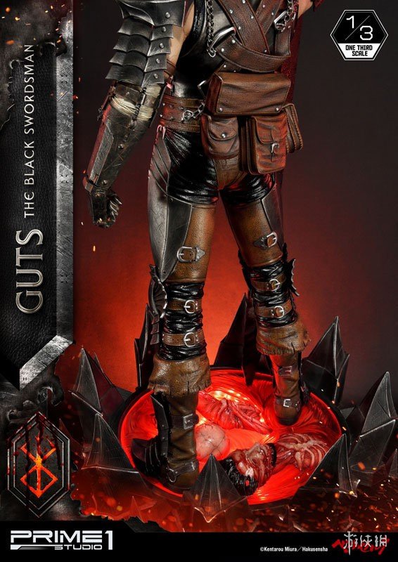 《散人传奇最大网站》格斯漆黑剑士雕像 狂战士的霸气与疯狂