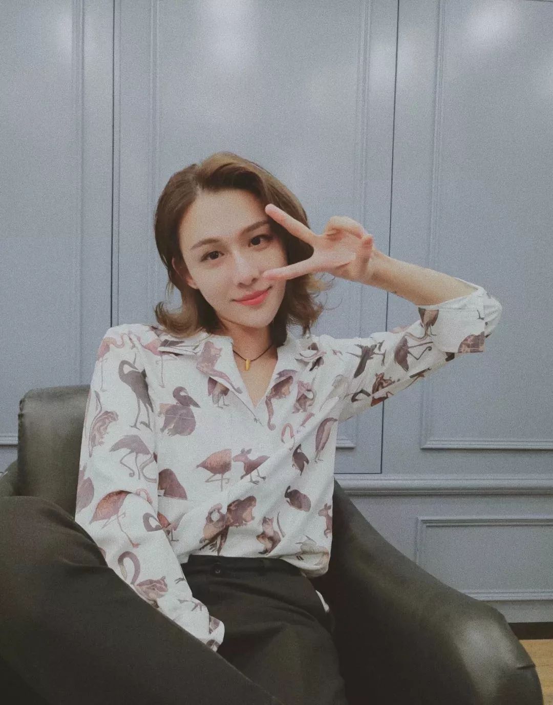 轩墨宝宝、贝拉拉等女装大佬取向成谜,“国服第一扳手”俊哲迪迪终于还是有了男友?