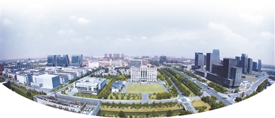 逐梦而行，突围中游争一流