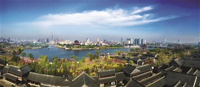 逐梦而行，突围中游争一流