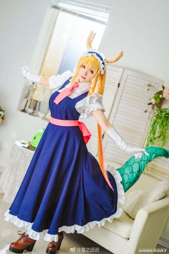 神还原《小林家的女仆龙》托尔Cosplay